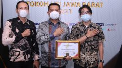 Kapolres Karawang Raih  Penghargaan Terobosan Program Kreatif dan Inovatif dimasa Pandemi Covid-19,Dalam Malam Anugrah IJTI Jabar