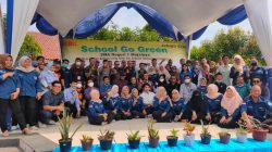 Telaga Desa KIIC Hijaukan SMAN 1 Majalaya Melalui Program School Go Green